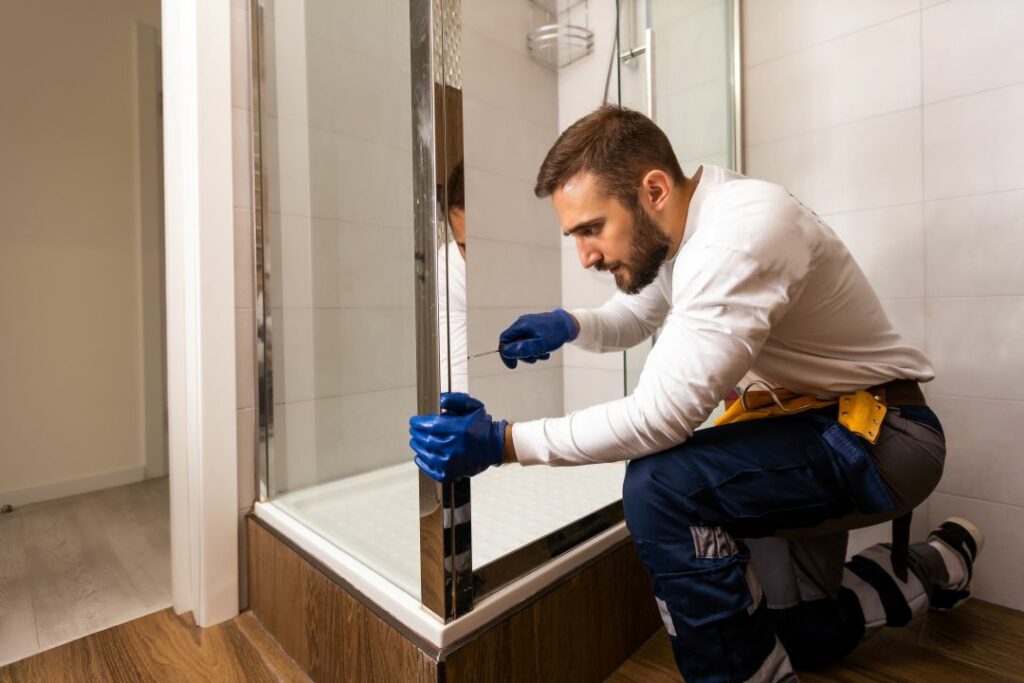 Construire une estrade cellulaire pour surelever un receveur de douche — free download